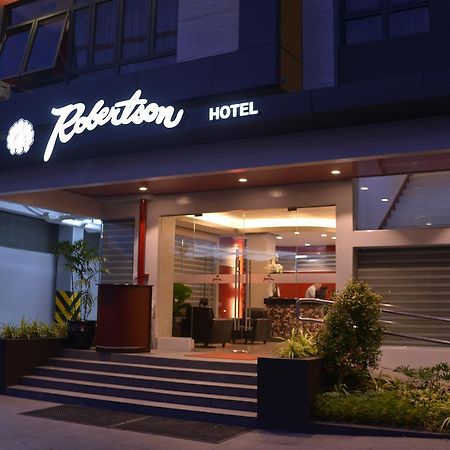 Robertson Hotel Naga  Exterior photo